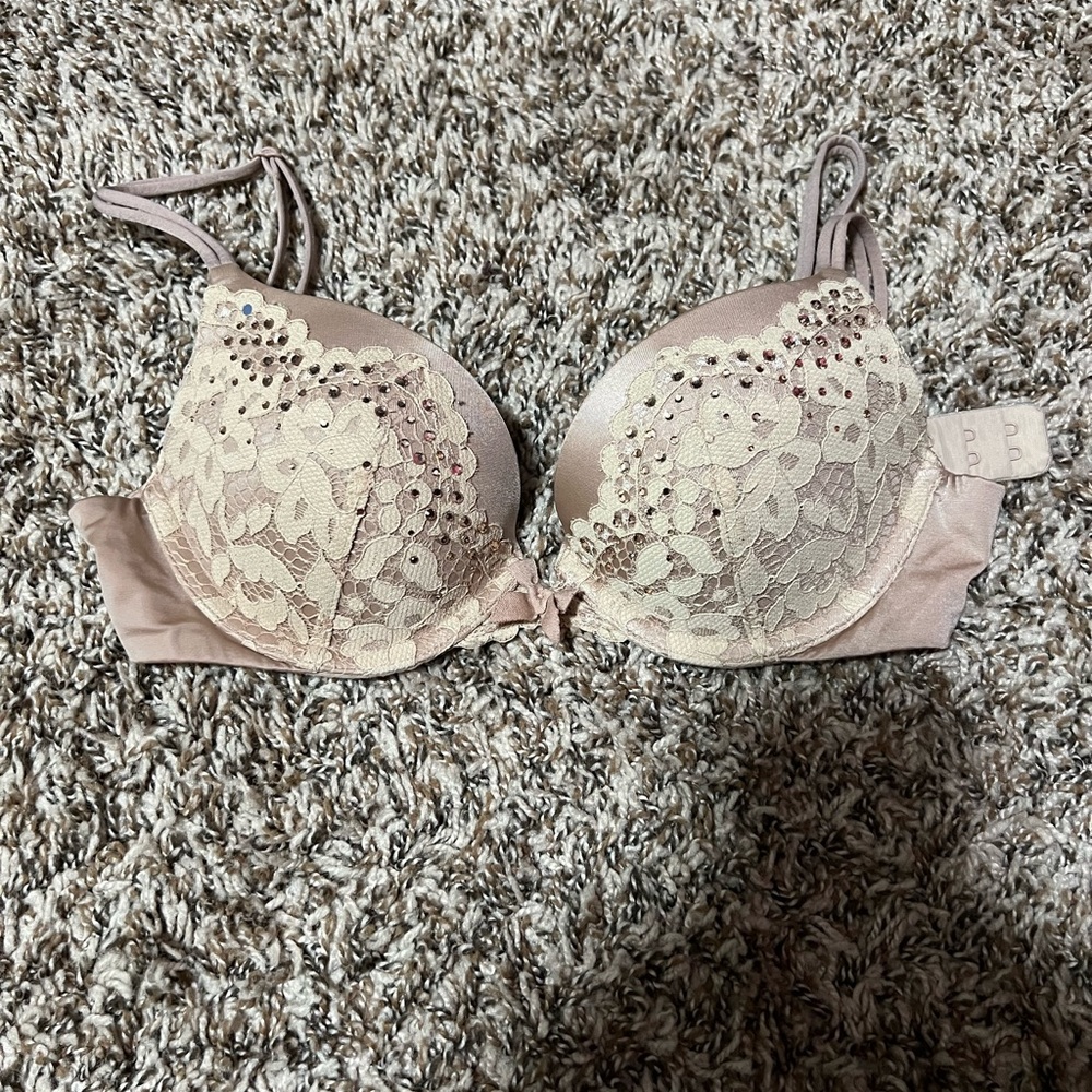 Victoria's Secret Lace Very Sexy Push-Up Rhinestone Bra